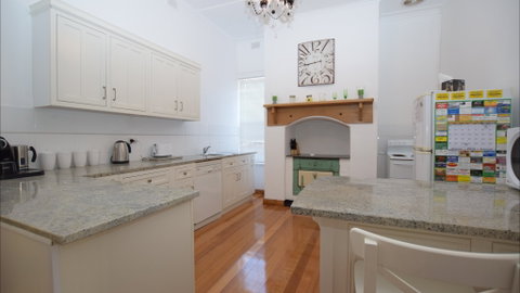 The Provincial Bed & Breakfast - Events Australia 5