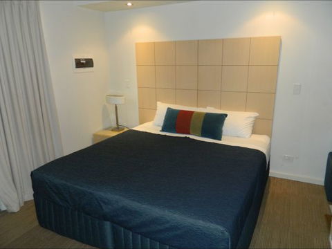 Mariner Waters Apartments - Events Australia 0