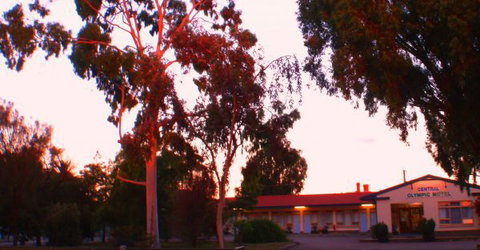 Murray Bridge Central Olympic Motel And Cottages - Events Australia 1