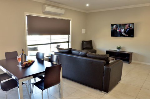 Renmark Holiday Apartments - Events Australia 5