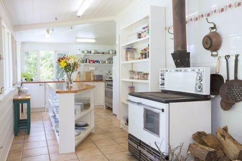 Sefton Cottage - Tourism Bookings 5
