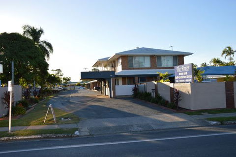 The Rover Holiday Units/Motel - Tourism Bookings 0