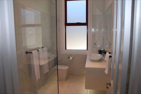 Willesden On Stoke - Tourism Bookings 8