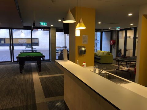 Abercombie Student Accommodation (Summer) - Events Australia 8