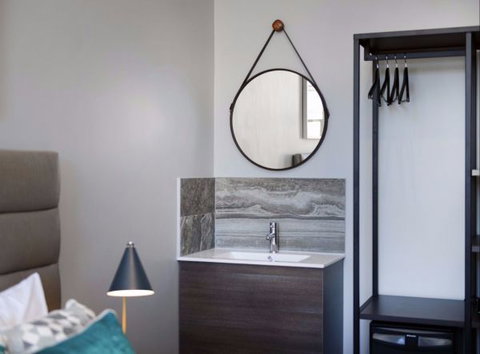 Alison Lodge - Events Australia 8