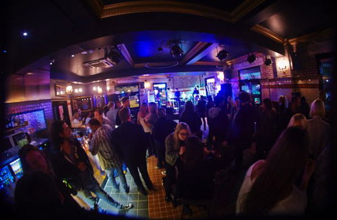 Annandale Hotel - Tourism Bookings 3