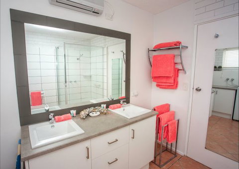 Arlingtons Accommodation - Events Australia 2