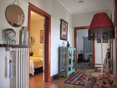 B&B Wodonga - Art Deco Accommodation - Events Australia 7