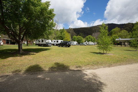 Bright Freeburgh Caravan Park - Events Australia 0