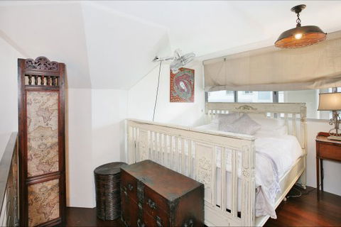 Lieu De Ville Suite - Tourism Bookings 3