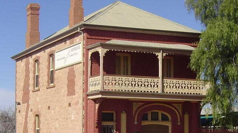 Savings Bank Of South Australia - Old Quorn Branch - Events Australia 3
