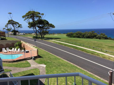 Narooma Top Spot - Tourism Bookings 2