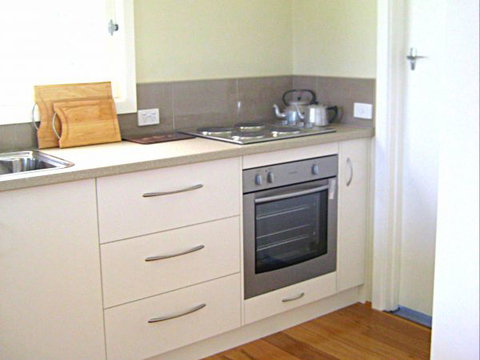 Orange Tree Cottage - Events Australia 6