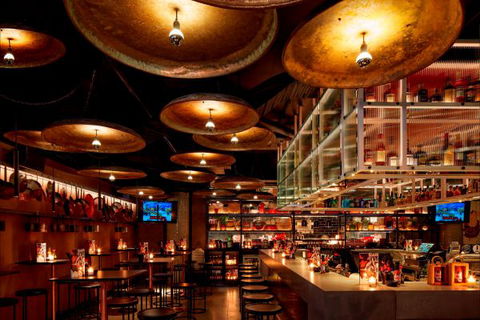 QT Melbourne - Tourism Bookings 4