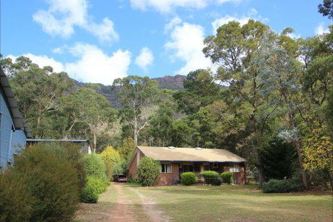 Sundial Holiday Apartments - Tourism Bookings 0