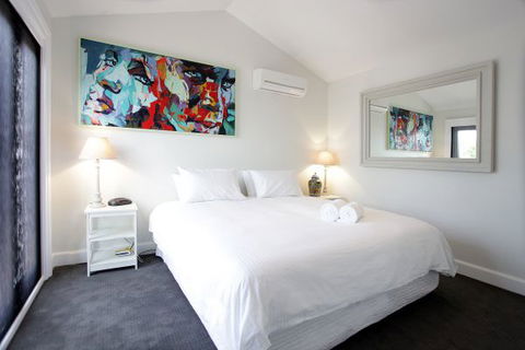 Tannin Apartment - Events Australia 1
