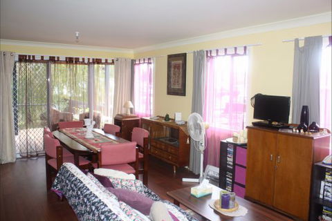 Red House Accommodation - Events Australia 2