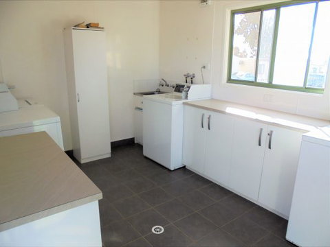 Wagga Wagga Tourist Park - Events Australia 5