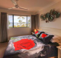 Dolphin Waters Holiday Apartments - Tourism Bookings