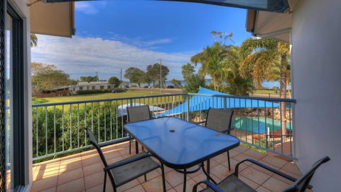 Dolphin Waters Holiday Apartments - Tourism Bookings 3