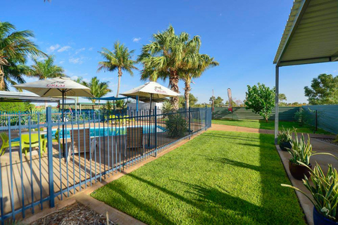 Devils Marbles Hotel–Wauchope - Tourism Bookings 9