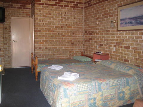 Beenleigh Village Motel - Tourism Bookings 2