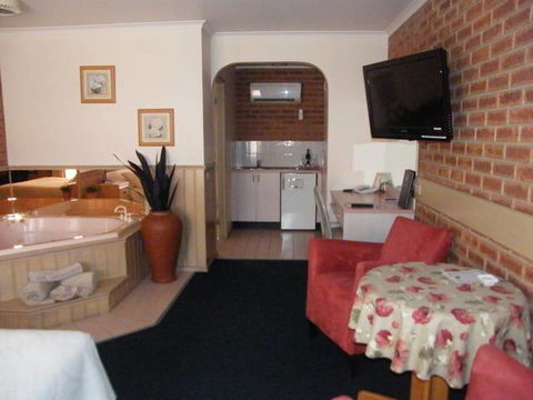 BEST WESTERN Colonial Motor Inn Bairnsdale - Events Australia 3