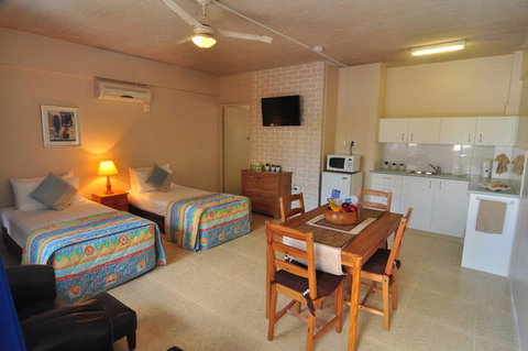 Browns At Broadbeach - Events Australia 2