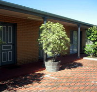 Carnegie Motor Inn - Tourism Bookings