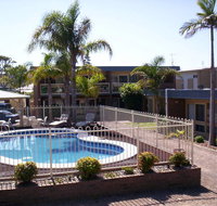 Chapman Court Holiday Units - Events Australia
