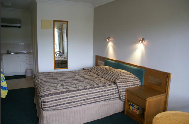 Coopers Colonial Motel - Tourism Bookings