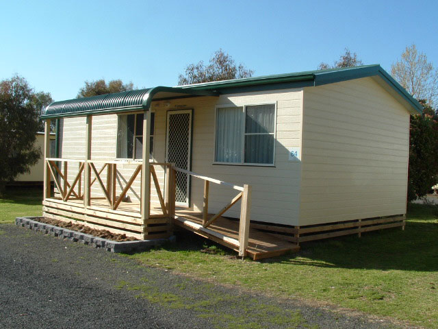 Country Road Caravan Park - Tourism Bookings