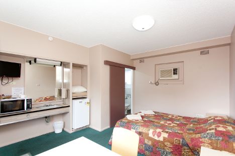 Aquatic Motor Inn - Accommodation Europe 4