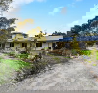 McKinnon's Holiday Home - Events Australia