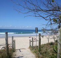 Alex Beach Cabins  Tourist Park - Tourism Bookings