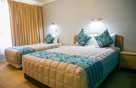 Gosford Palm Motor Inn  - Tourism Bookings 1