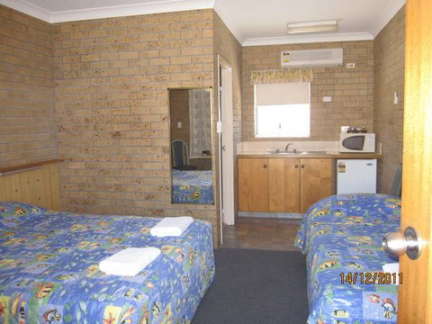 Dragon Phoenix Resort & Restaurant - Events Australia 2