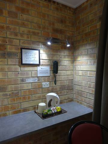 Gin Gin Central Motel - Events Australia 4
