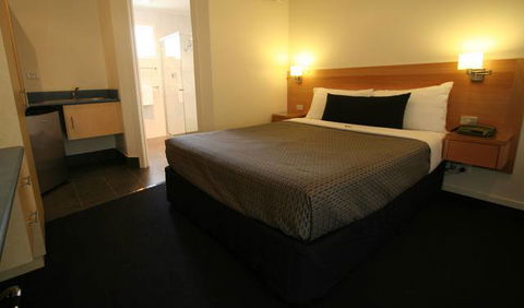 Hamilton Town House Motel On Shakespeare - Tourism Bookings 0