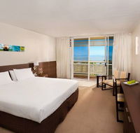 Holiday Inn Cairns Harbourside - Events Australia