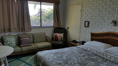 Holland Park Motel - Tourism Bookings 1