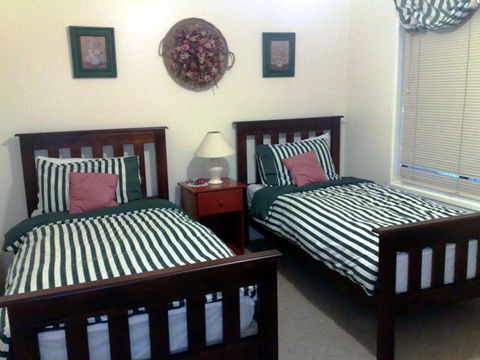 Jenoma Cottage - Events Australia 0