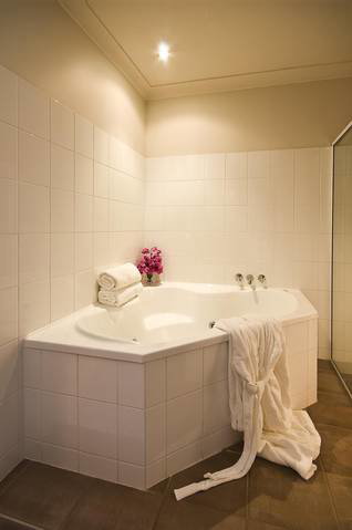 Kimberley Grande - Events Australia 5