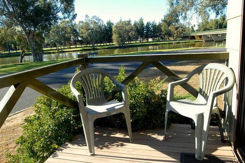 Lake Forbes Motel - Events Australia 1