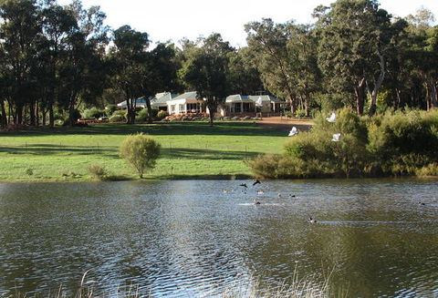 Lakeview Lodge - Events Australia 1