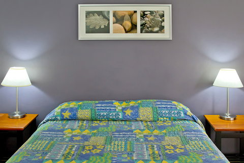 Limassol Motel - Events Australia 6