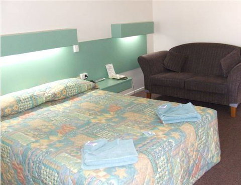 Longreach Motel - Tourism Bookings 1