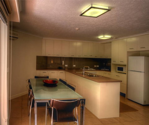 Markham Court - Accommodation Europe 6