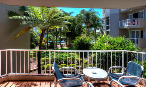 Markham Court - Accommodation Europe 9