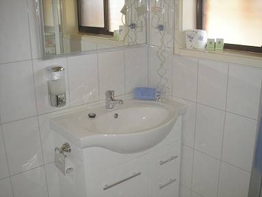 Melton Motor Inn - Tourism Bookings 3